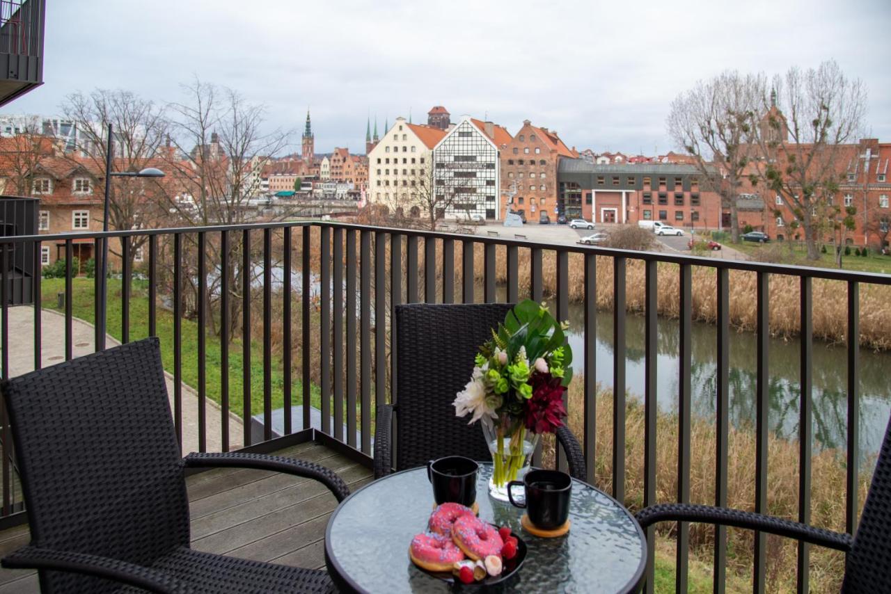 Maya'S Flats & Resorts - River View Gdańsk Buitenkant foto