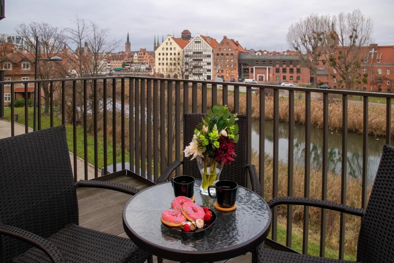 Maya'S Flats & Resorts - River View Gdańsk Buitenkant foto