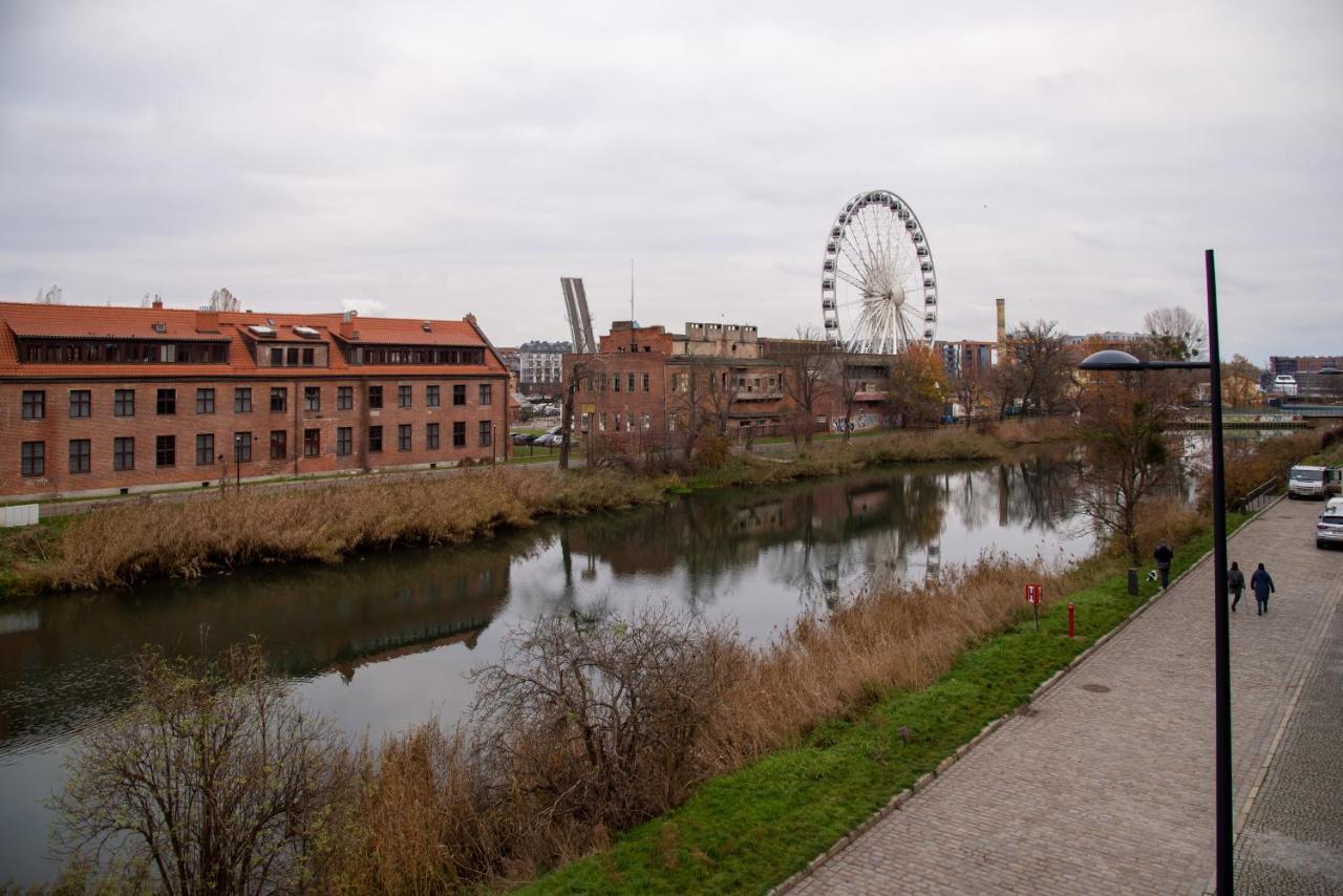 Maya'S Flats & Resorts - River View Gdańsk Buitenkant foto